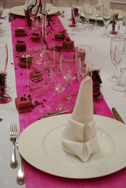 Décoration de table rose et chocolat - Blog de déco d'évènement